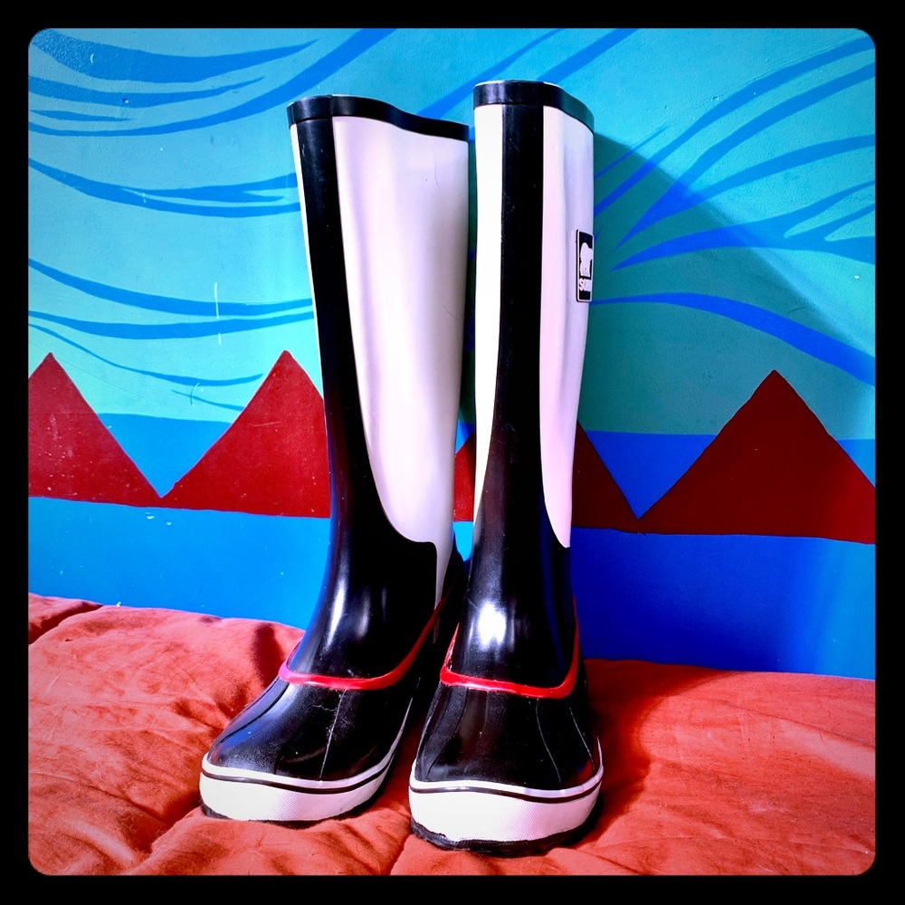 Sorel Rain Boots 6
